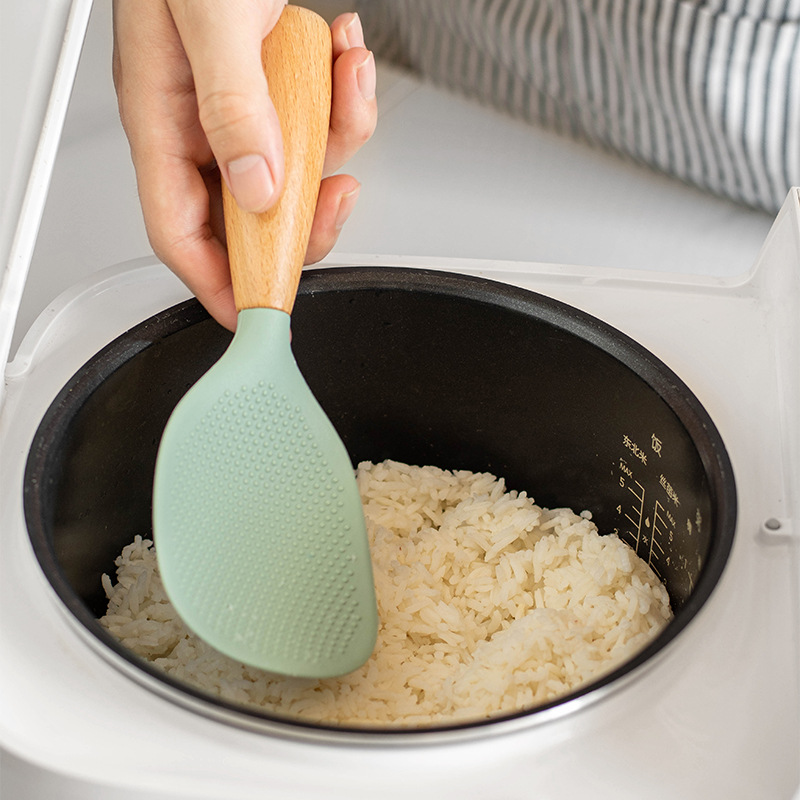 1Pcs Silicone Spoon Non-stick  - Crepe Pan Nonstick review and price